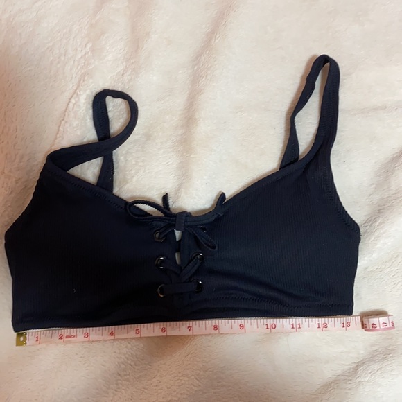 Black Ribbed Bikini Top - Picture 4 of 5